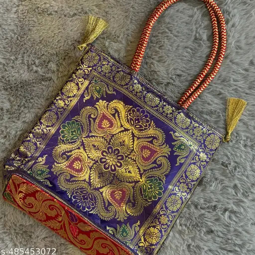 Elegant Traditional Women Handbag for Every Occasion